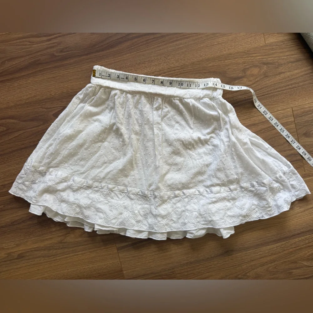 White Swiss Dot Lace Ruffled Mini A-Line Skirt Womens 8/10 Cottagecore Coastal - Picture 9 of 10